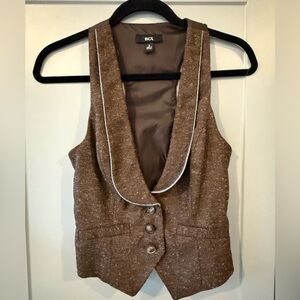 BCX Women's Tweed Brown Vest with White Trim